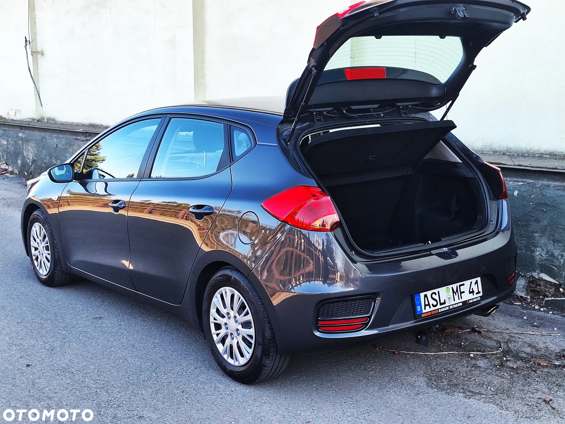 Kia Ceed - 25