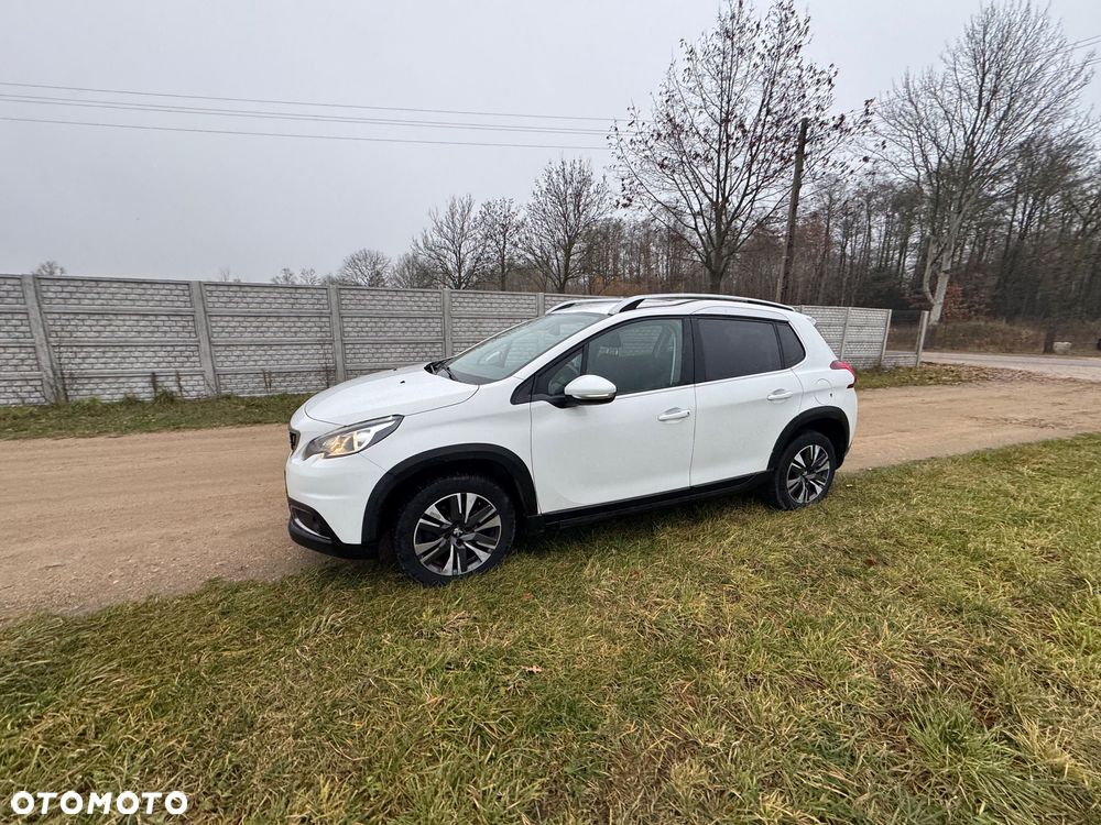 Peugeot 2008 BlueHDi FAP 120 STOP & START EAT6 Allure - 8