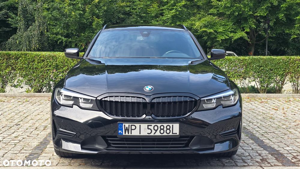 BMW Seria 3 318d MHEV Business Edition - 10