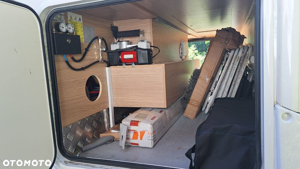 Ford transit - 11