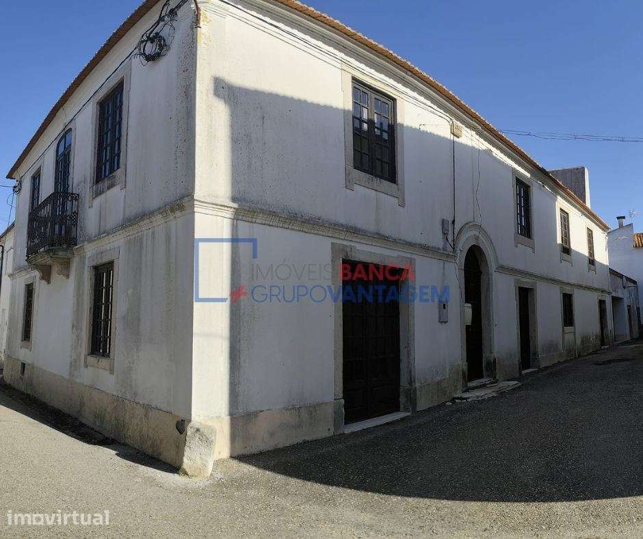 CHARMOSA CASA  T5 COM ESPAÇO EXTERIOR E GARAGEM, VERRIDE - Grande imagem: 3/19