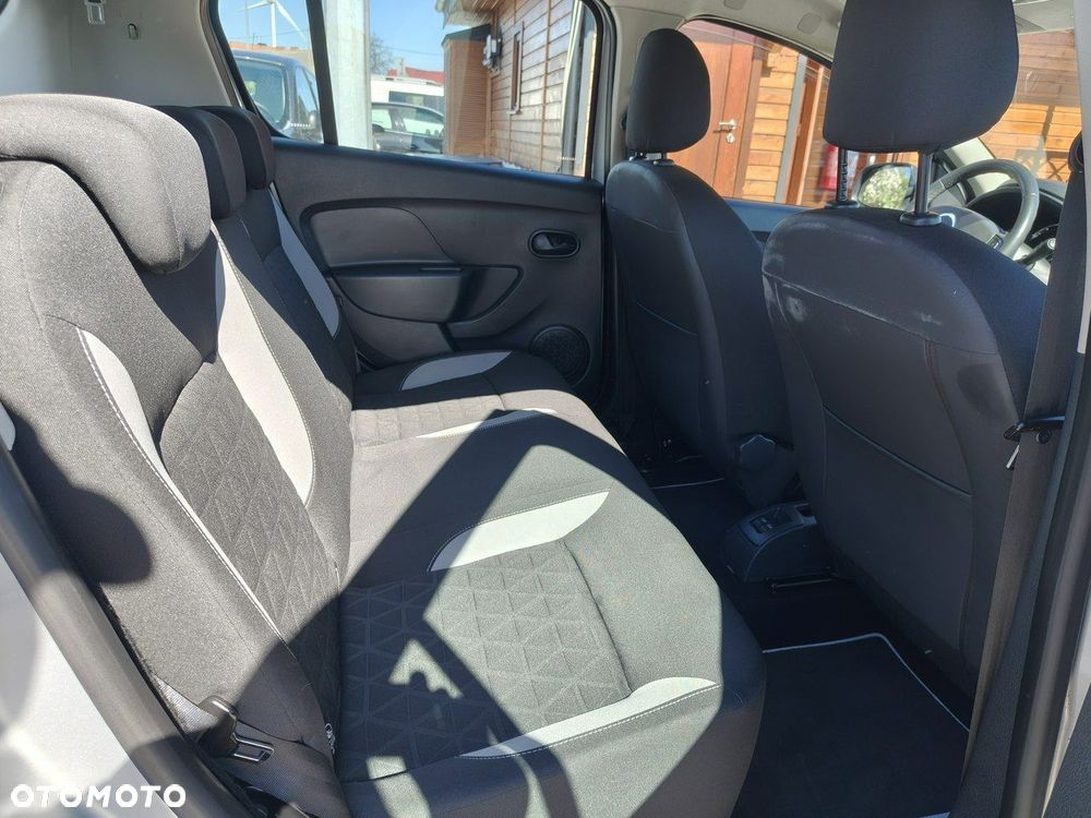 Dacia Sandero Stepway dCi 90 Ambiance - 24