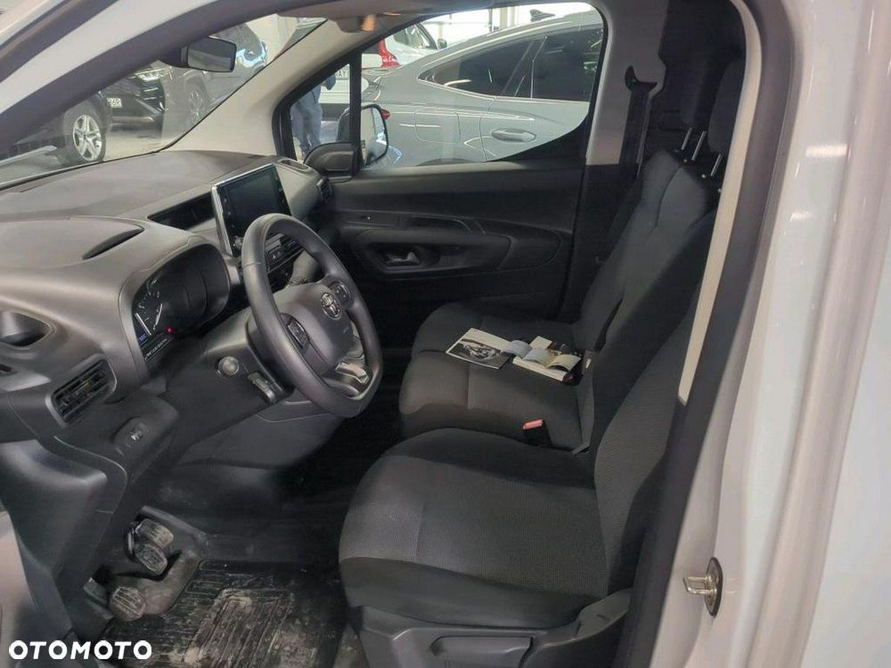 Toyota Proace City - 5