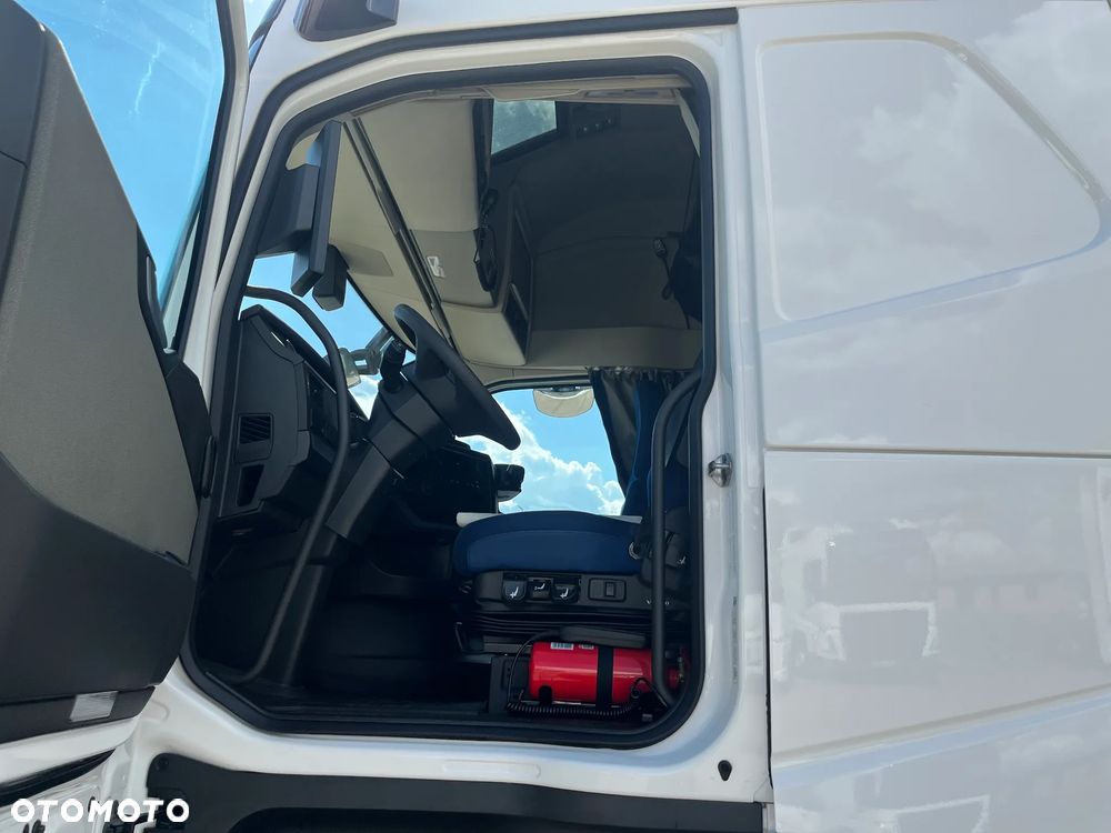 Volvo FH500 4X2 AERO - 9