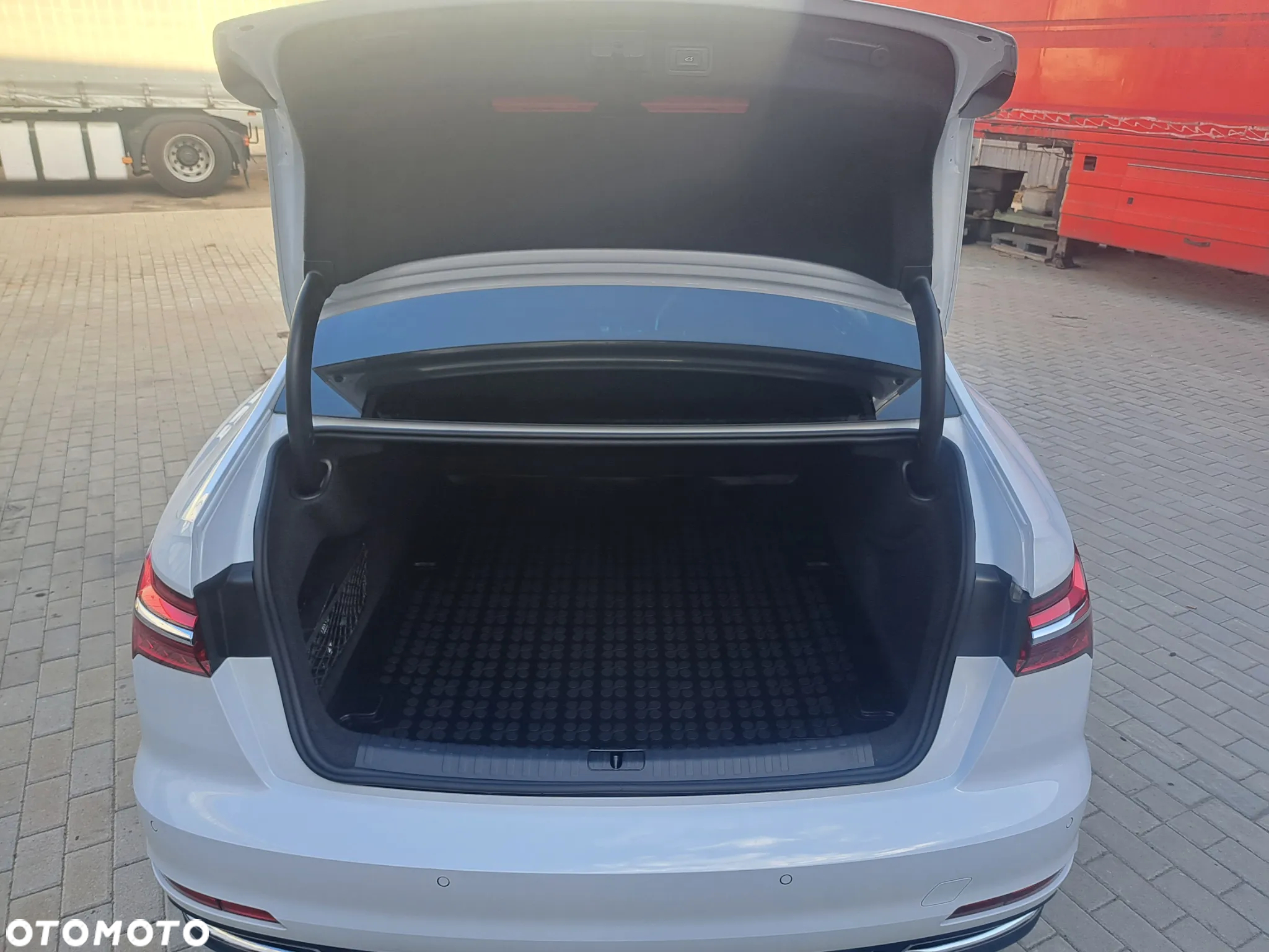Audi A6 - 13