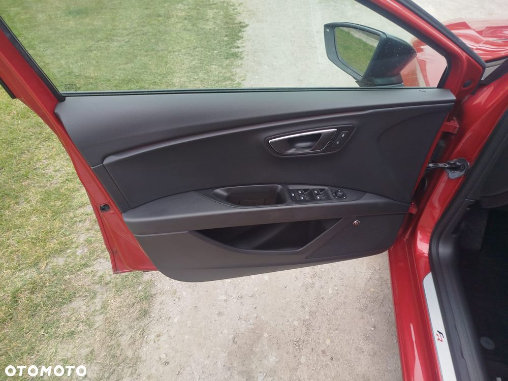 Seat Leon 2.0 TDI DPF DSG FR Black Matt Edition - 30