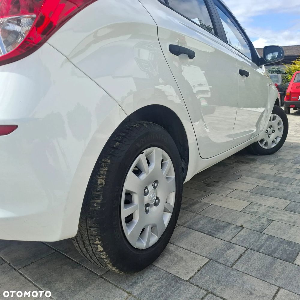 Hyundai i20 1.1 CRDi Trend - 6