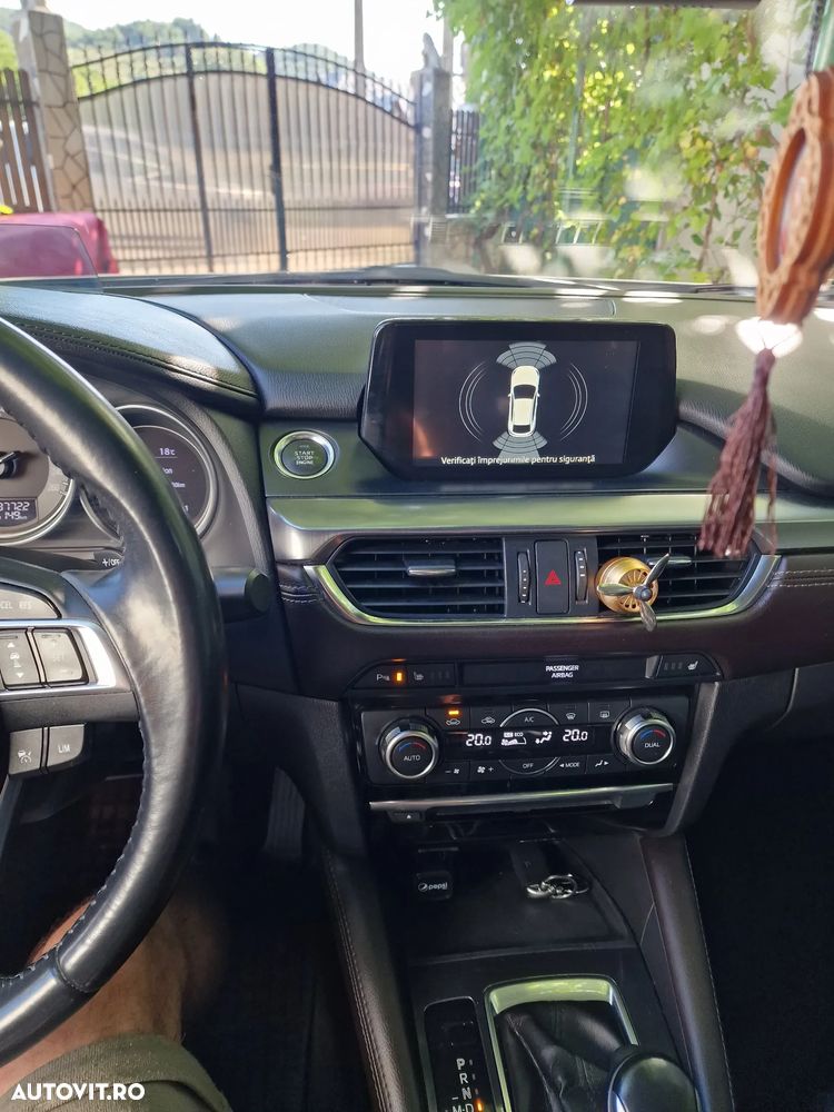 Mazda 6 CD175 AT Revolution Top - 17