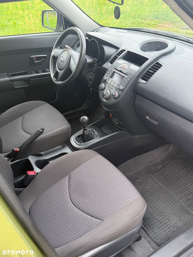 Kia Soul 1.6 CVVT - 13