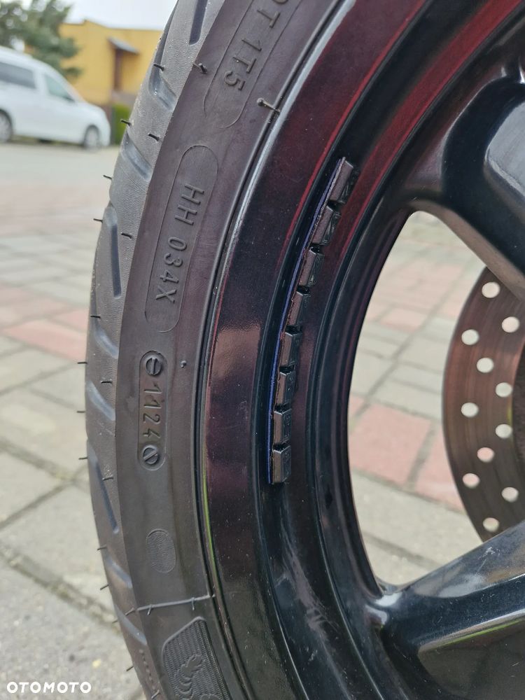 Yamaha X-max - 4
