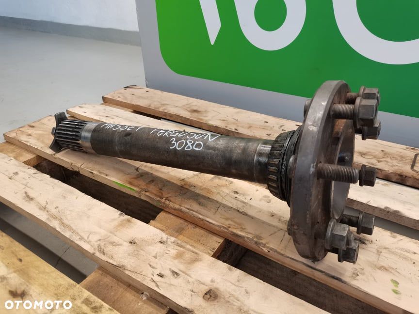 Piasta koła Massey Ferguson 3080 - 6