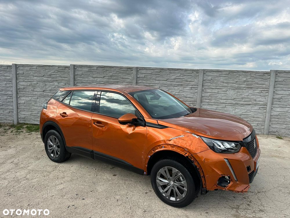 Peugeot 2008 PureTech 130 EAT8 Allure - 39
