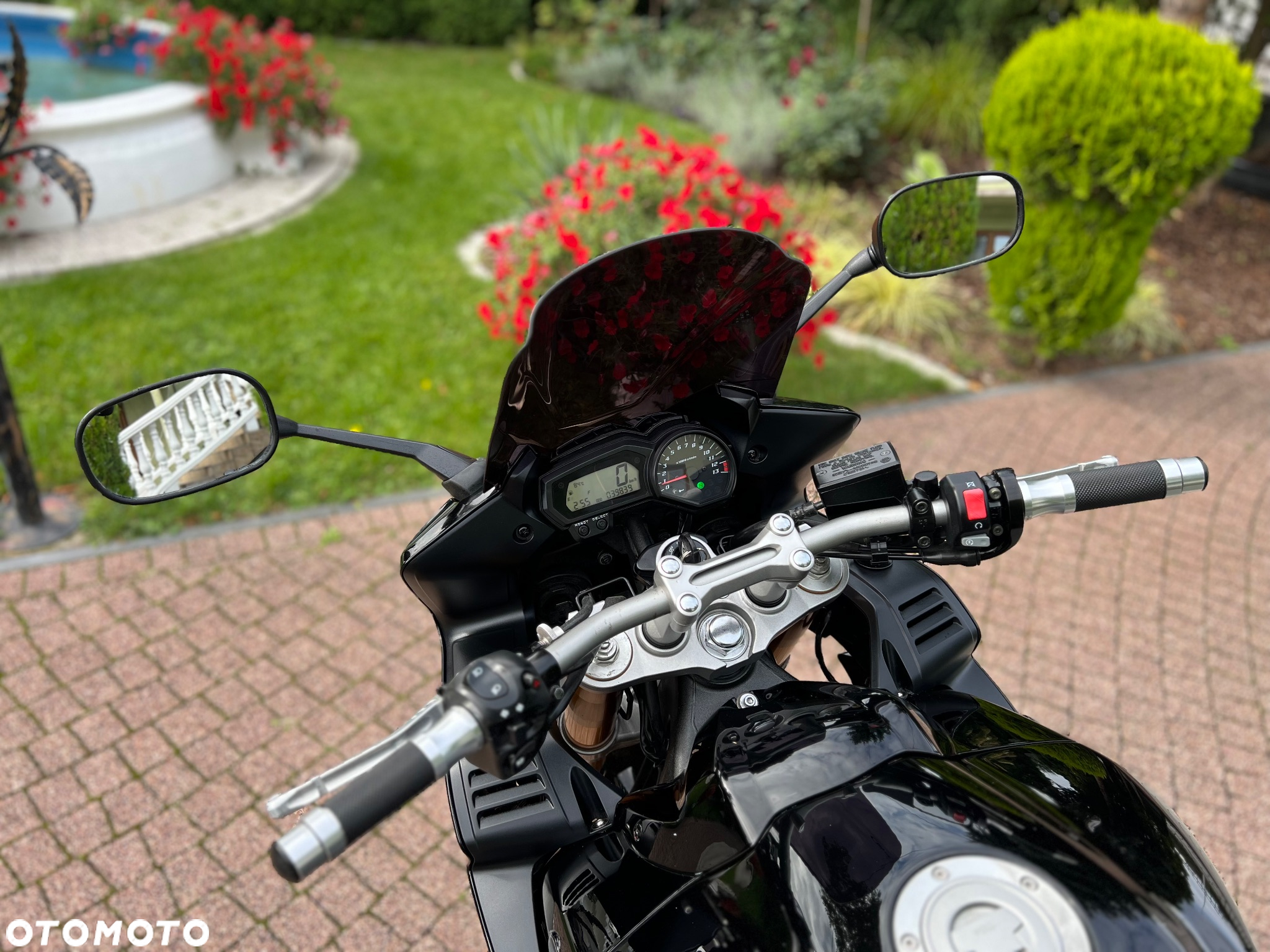 Yamaha FZ - 34