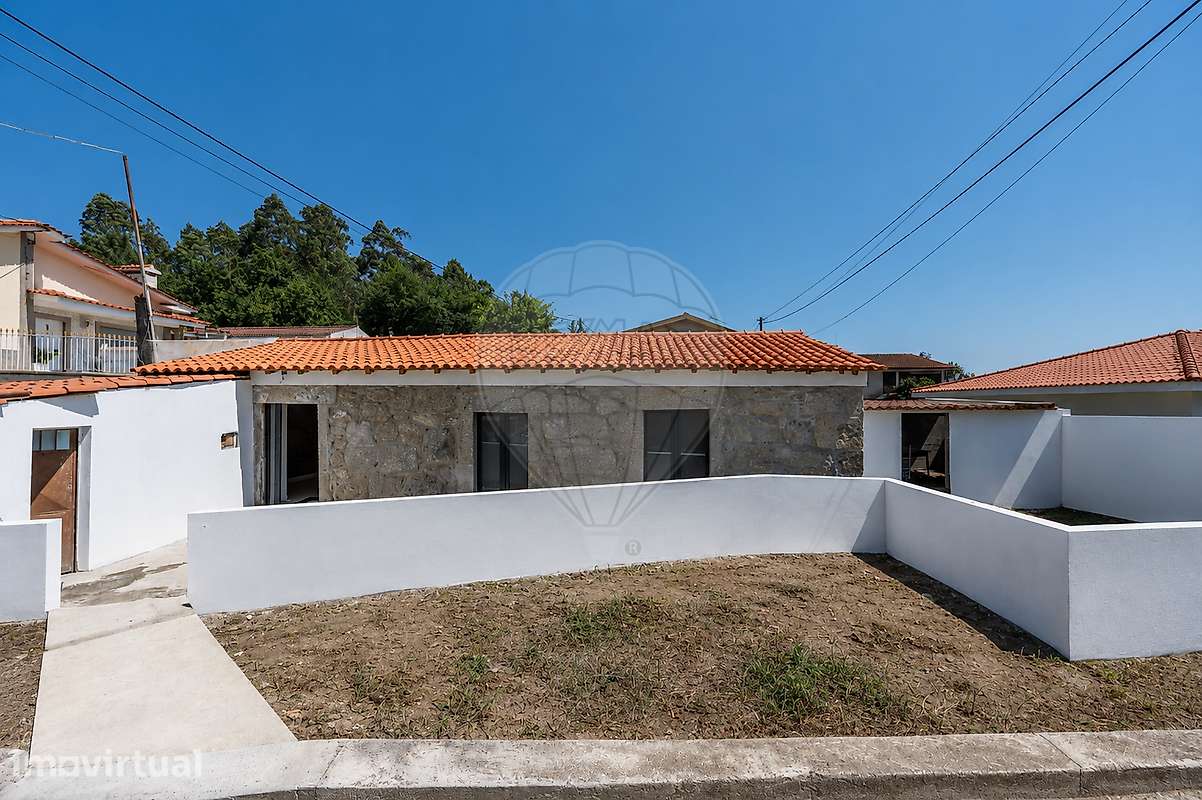 Moradia T2 Totalmente Renovada em Figueiredo, Amares - Grande imagem: 3/24