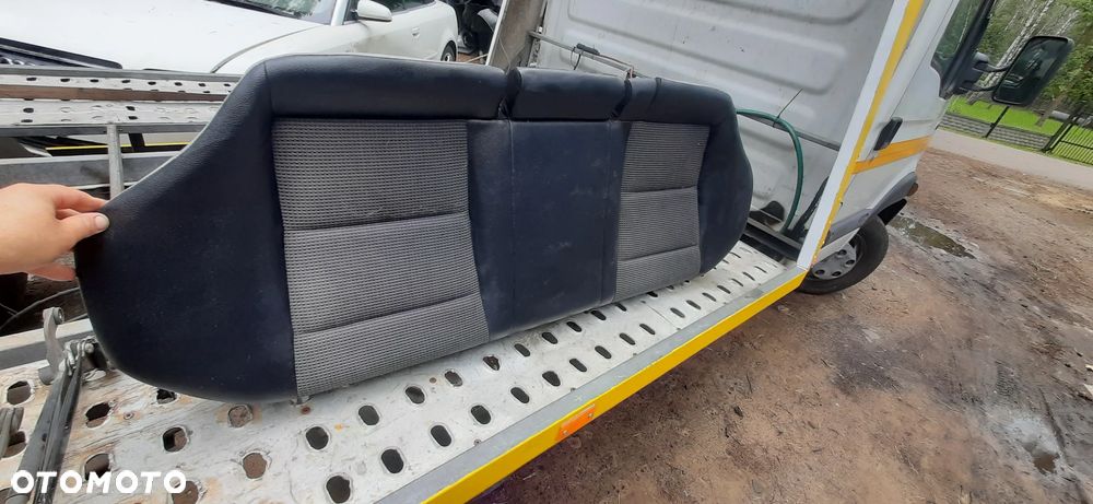 Mercedes E Klasa w211 Sedan Siedzenia Półskóry  Fotele Kanapa tył - 14