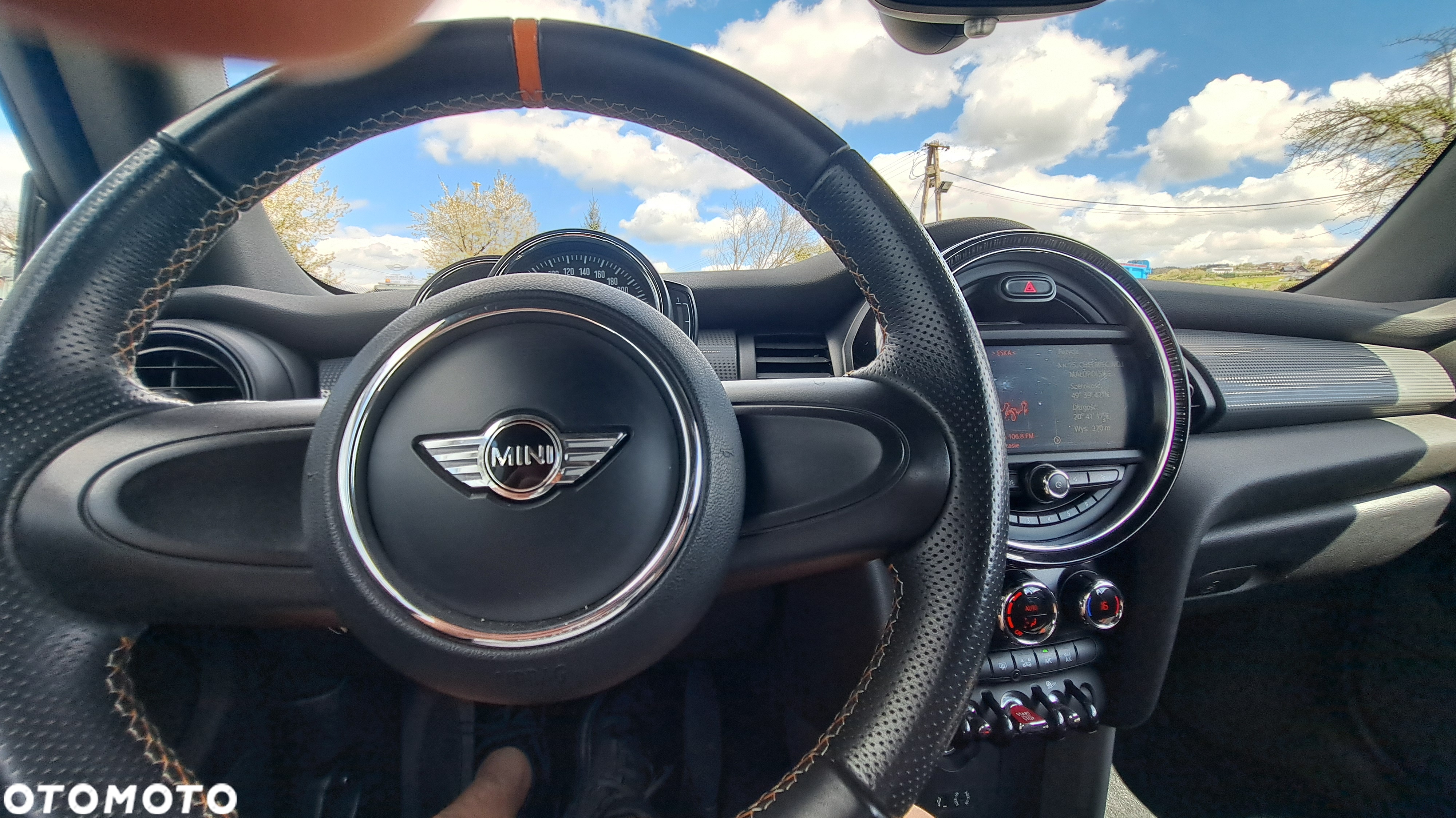 MINI ONE Cabrio Sidewalk Edition - 27
