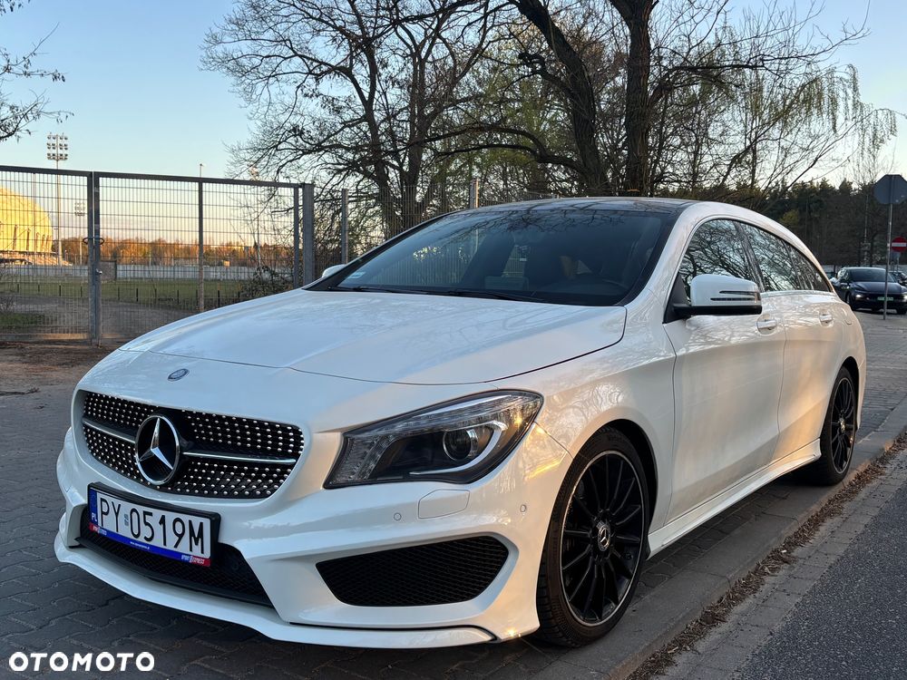 Mercedes-Benz CLA 250 4-Matic AMG Line - 16