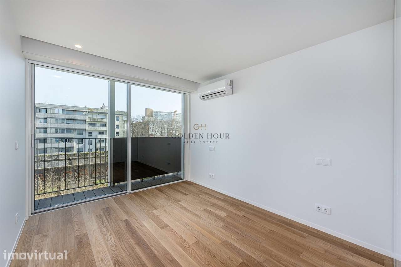 T3 Novo pronto a Habitar em Matosinhos Sul | Golden Hour Real Estate - Grande imagem: 4/32