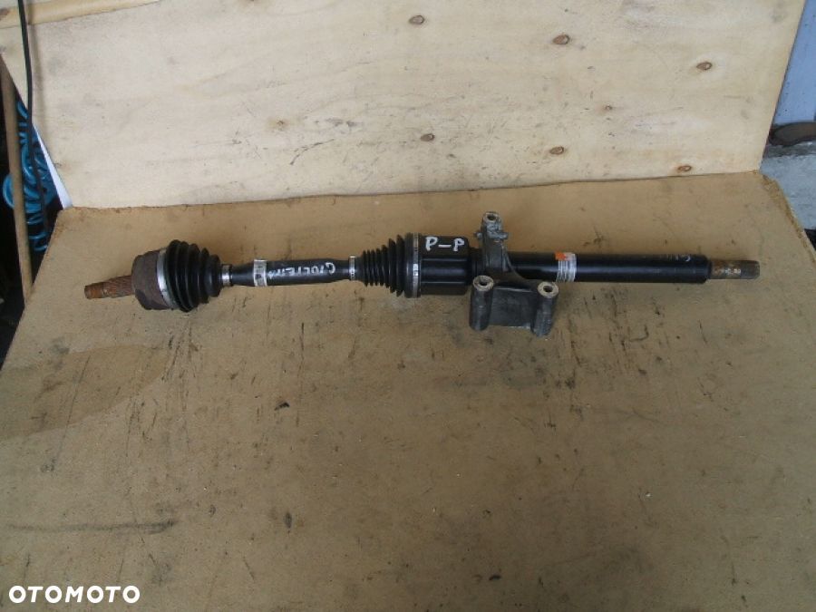 ALFA ROMEO GIULIETTA 2.0jtdm PÓŁOŚ prawa przód przednia - 3