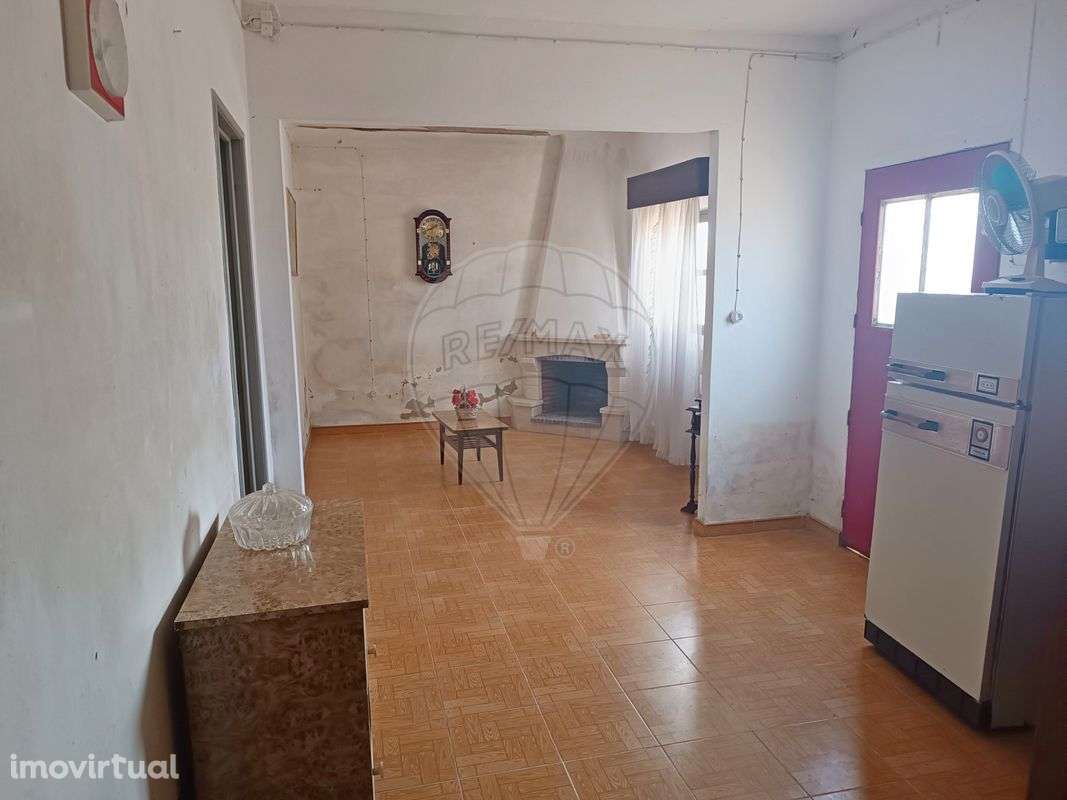 Moradia T2 para venda - Grande imagem: 2/37