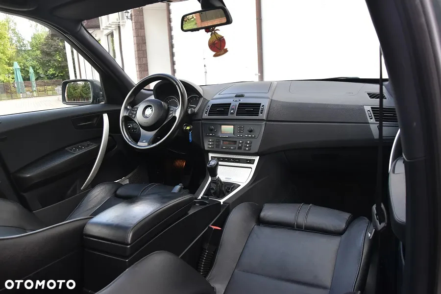 BMW X3 3.0i - 19