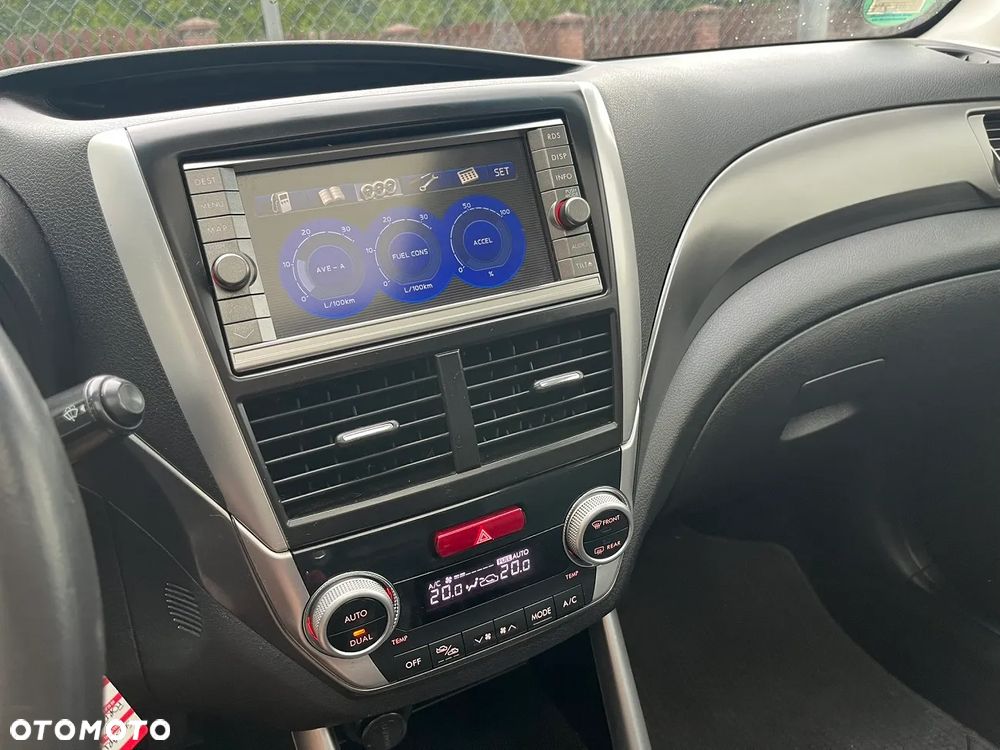 Subaru Forester 2.0i Exclusive - 15