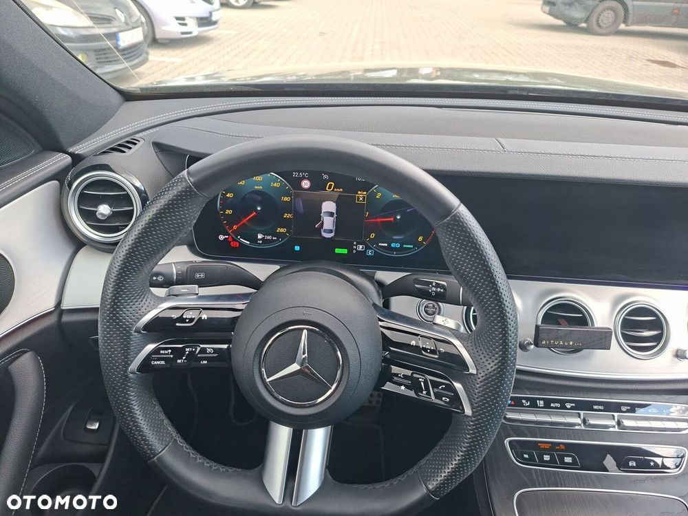 Mercedes-Benz Klasa E - 15