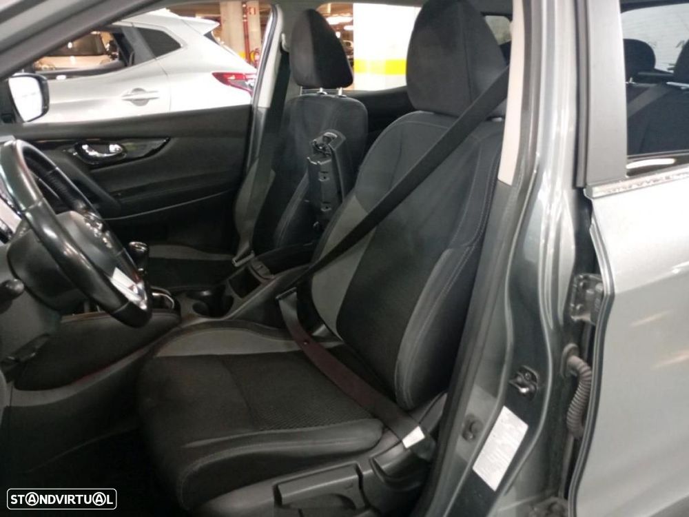 Nissan Qashqai 1.5 dCi N-Connecta - 5