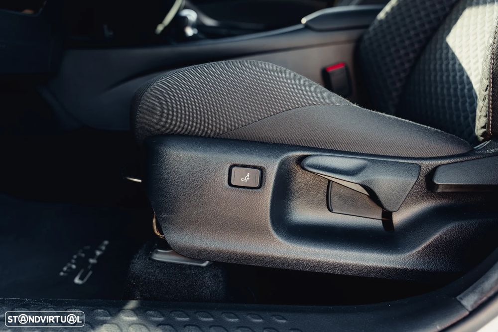Toyota C-HR - 27