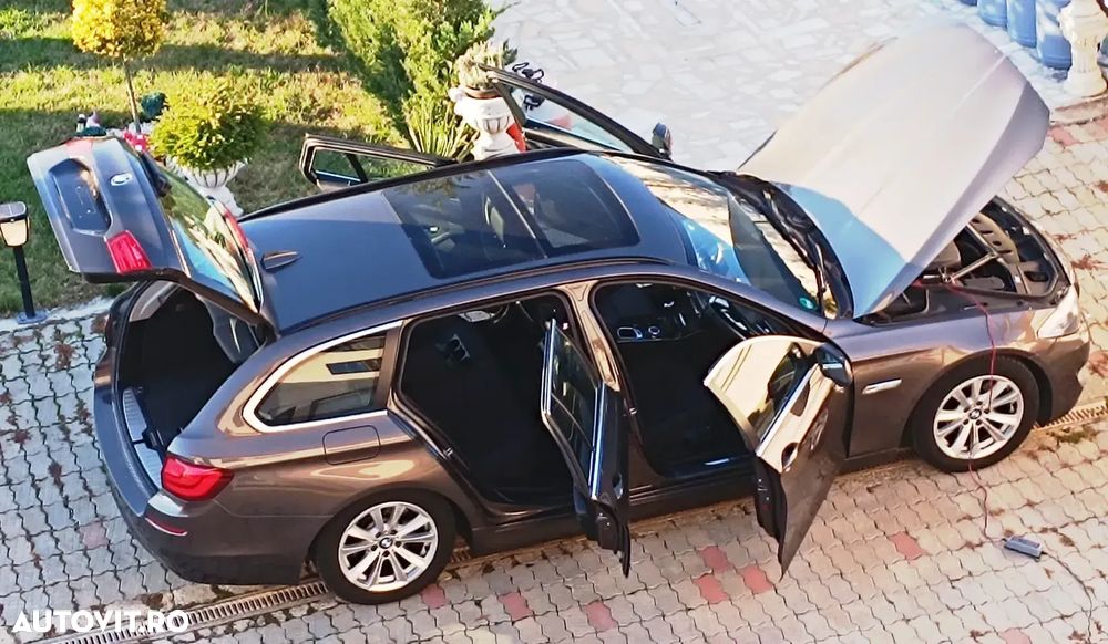 BMW Seria 5 520d Touring Luxury Line - 1