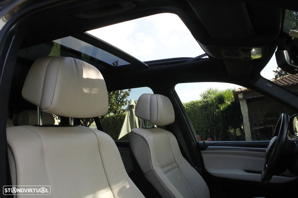 BMW X5 xDrive40d - 28