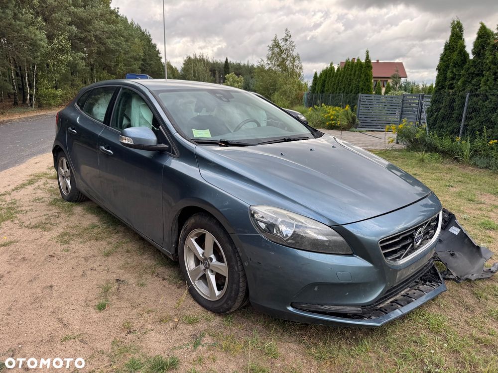 Volvo V40 D2 - 1