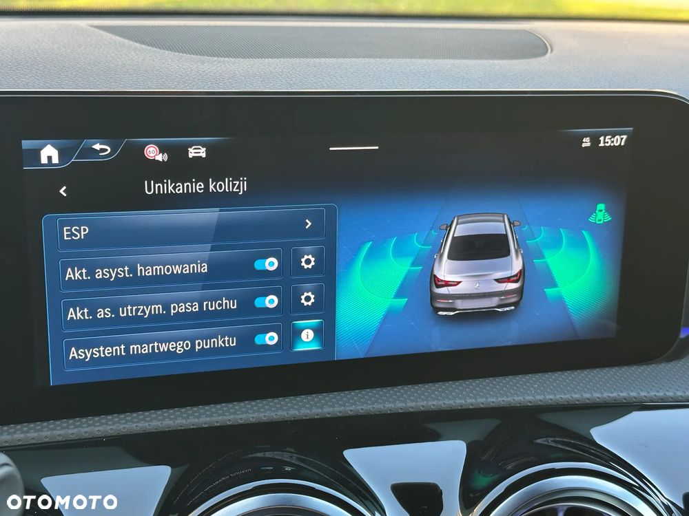 Mercedes-Benz CLA 200 AMG Line 7G-DCT - 29