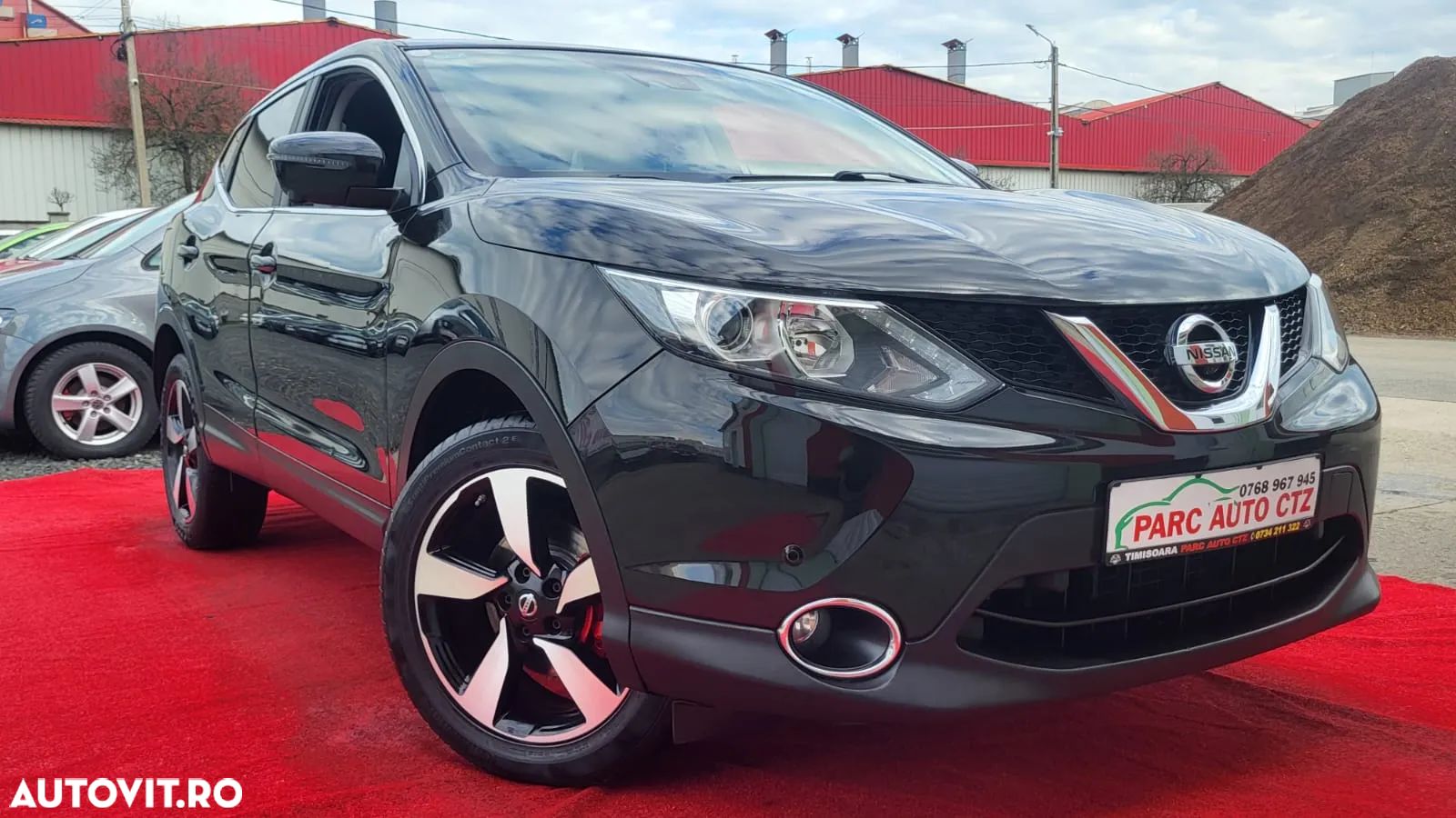 Nissan Qashqai - 1