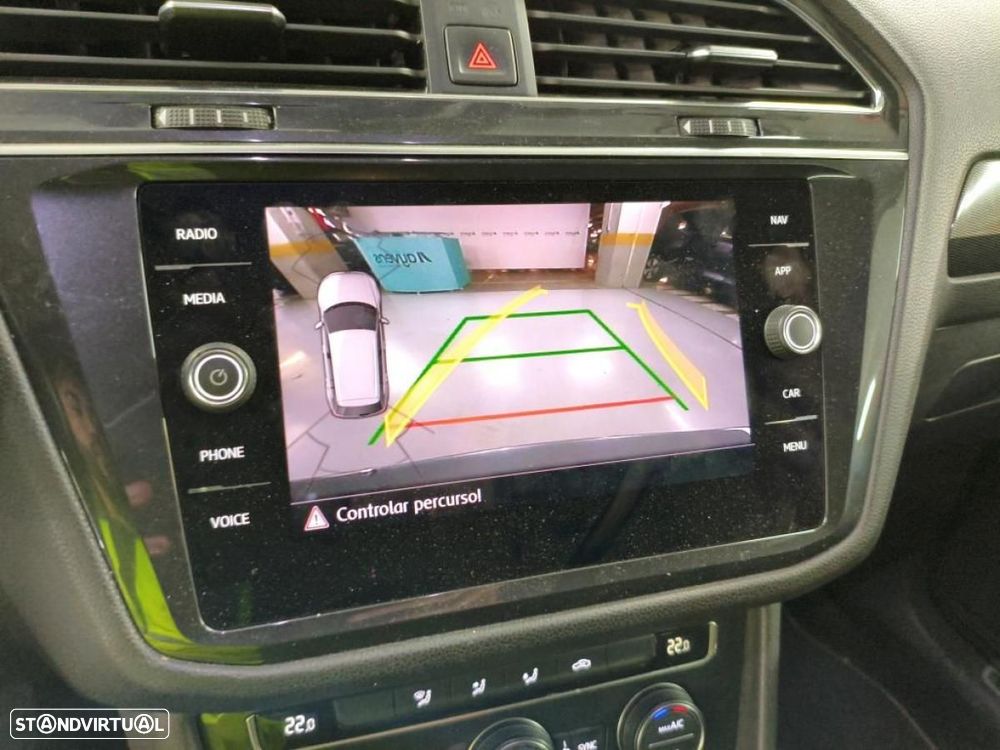 VW Tiguan Allspace 2.0 TDI Highine DSG - 5