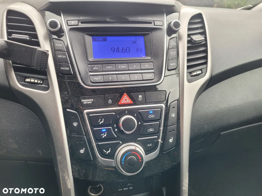 Hyundai i30 blue 1.6 CRDi YES Gold - 20