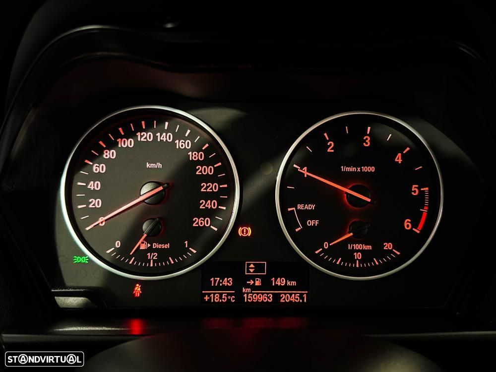 BMW 116 d Line Sport - 38