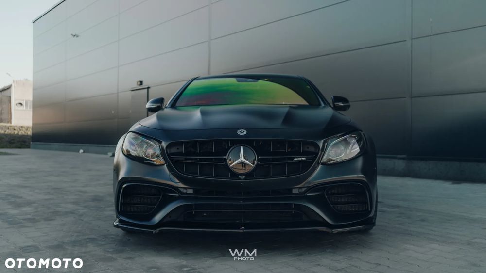 Mercedes-Benz Klasa E AMG 63 S 4Matic AMG Speedshift 9G-MCT Edition 1 - 7