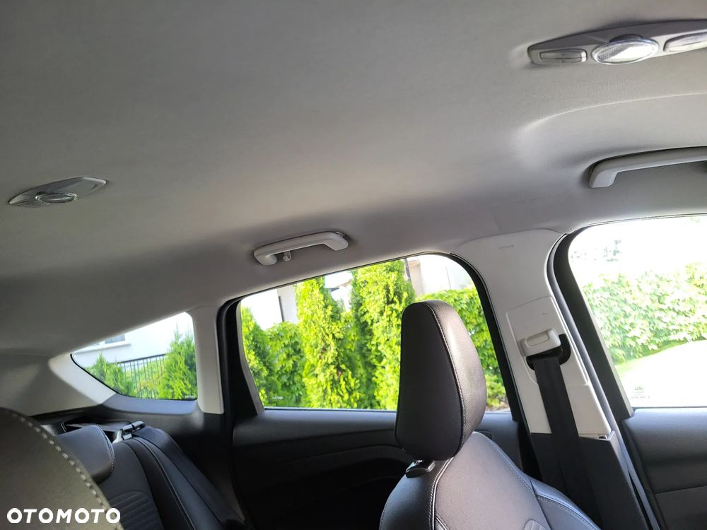 Ford Kuga 1.5 TDCi FWD Titanium - 19