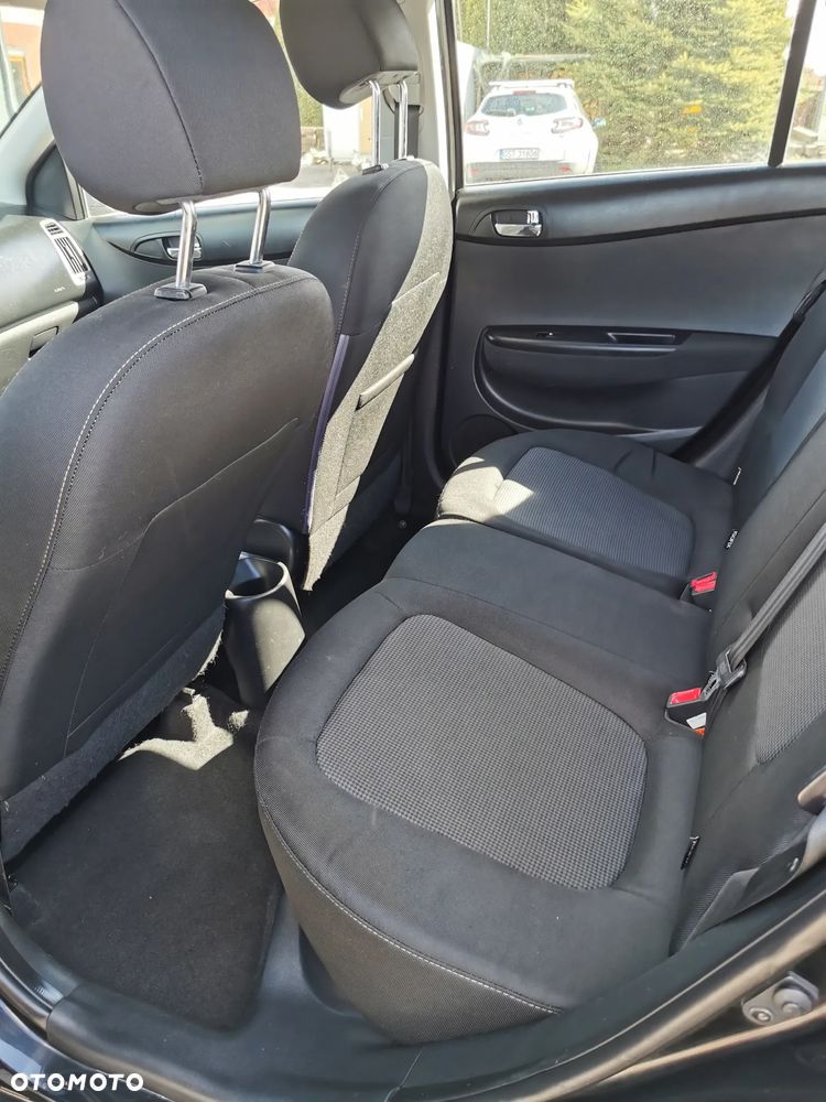 Hyundai i20 1.25 Comfort - 9