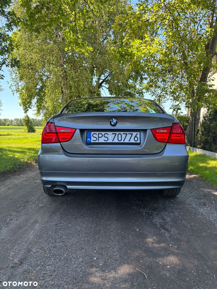 BMW Seria 3 320d - 6