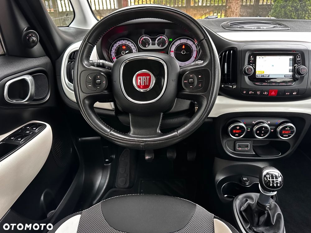 Fiat 500L Urban 1.4 T-Jet 16V Lounge - 33