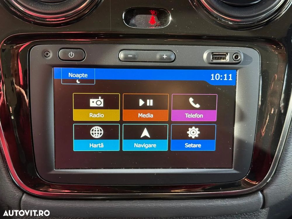 Dacia Dokker SCe 100 Stepway Celebration - 28