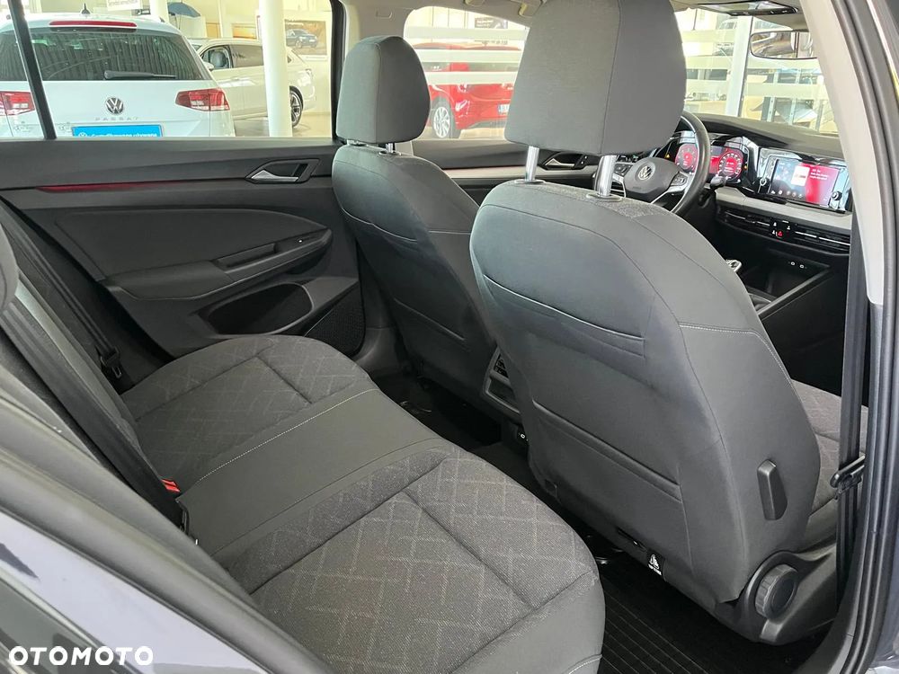 Volkswagen Golf VIII 2.0 TDI Life - 35