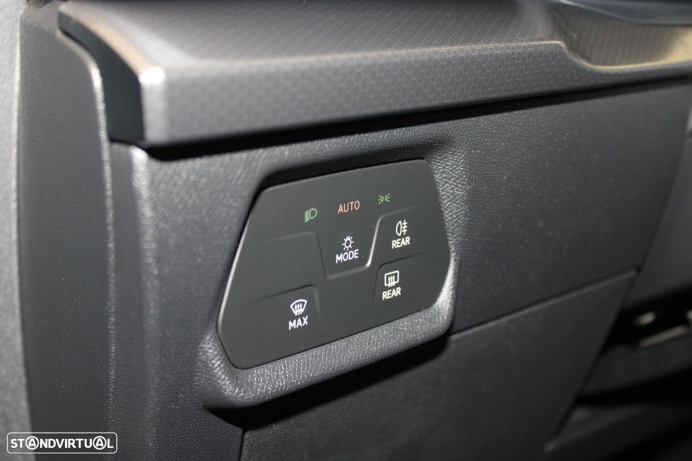 SEAT Leon ST 1.0 TSI Style - 11