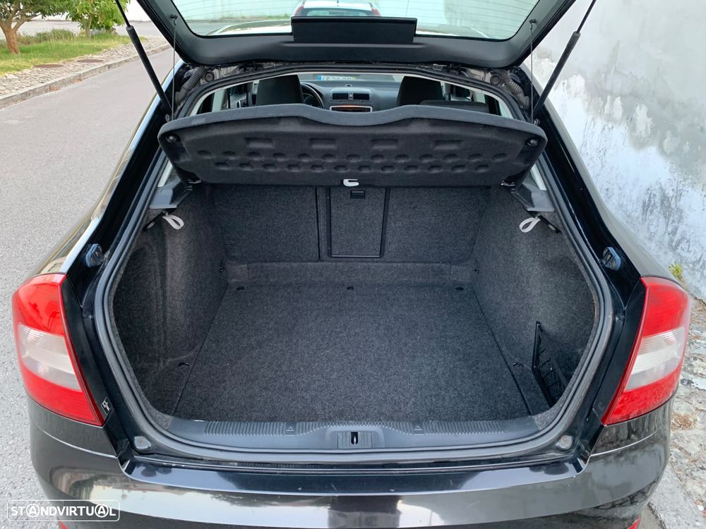 Skoda Octavia 1.6 TDI Ambition - 11