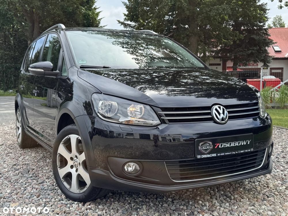 Volkswagen Touran - 4