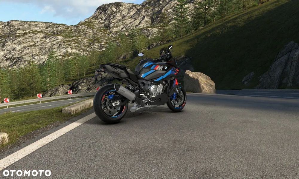 BMW XR - 7