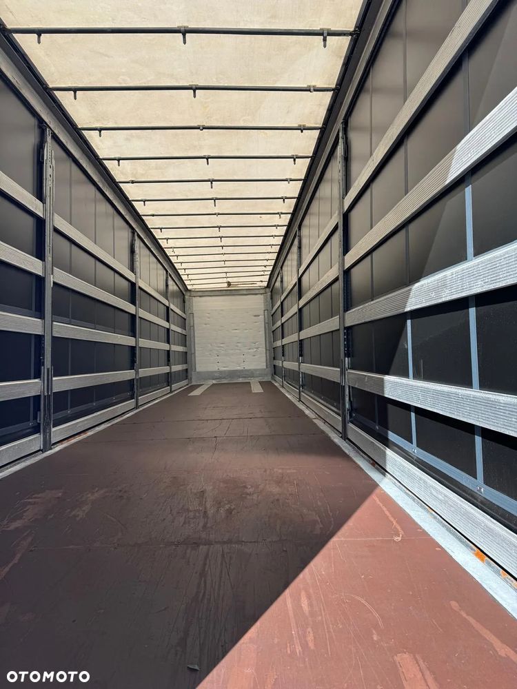 Schmitz Cargobull Firanka VARIOS standard / mega - 18