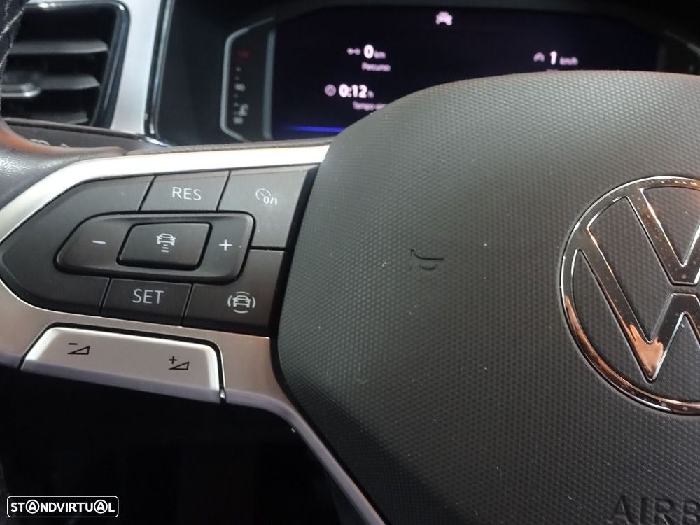 VW T-Roc 1.0 TSI Life - 17